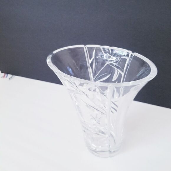 Vintage Cristal d'arques lead crystal vase - Picture 2 of 3